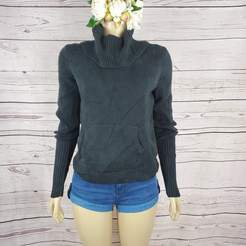 old navy black small cowl neck sweater ( 5 for $20 ) - Picture 4 of 9